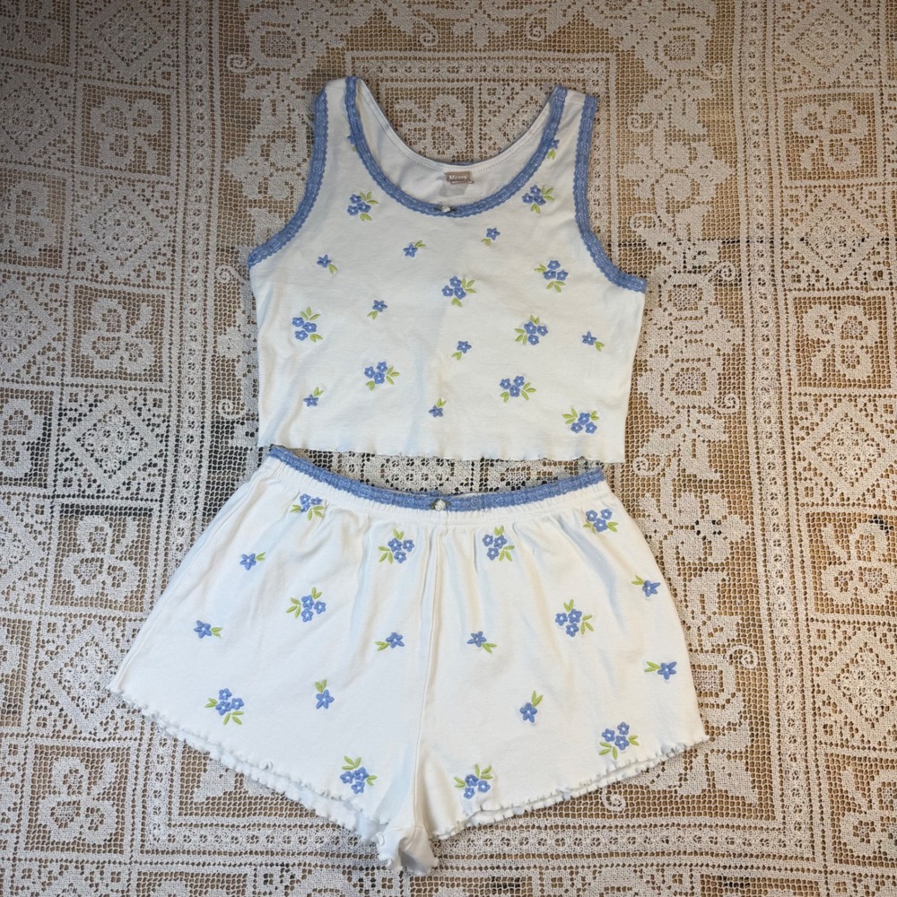 Messy Bun Just Chillin L Cami Top & Shorts Pajama Set Floral Lace Cottagecore